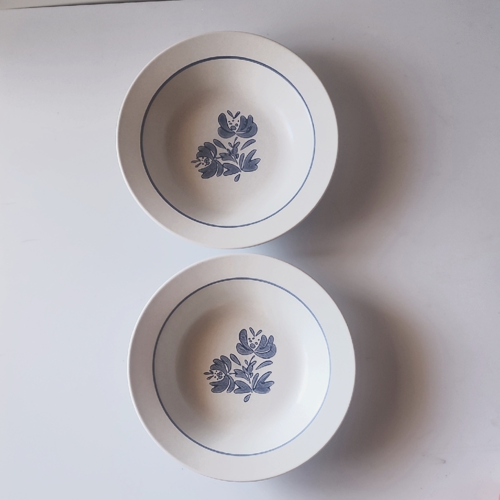 VTG. 2 Pfaltzgraff Yorktowne, Blue Floral Stoneware, Soup/Cereal Bowls.